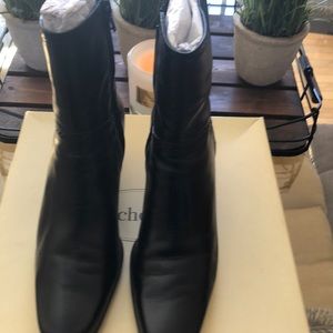 Leather boots 81/2 Black